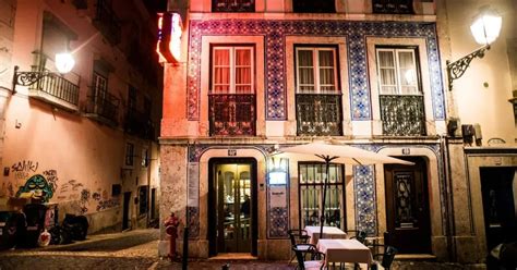 The Best Clubs And Nightlife Spots In Bairro Alto .